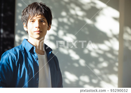 Young man portrait Photography cooperation: LINK FOREST 93290032