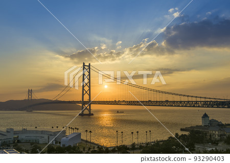 Akashi Kaikyo Bridge, Hyogo Prefecture / Akashi Kaikyo Bridge, Japan Akashi Kaikyo Bridge, Hyogo Prefecture / Akashi Kaikyo Bridge, Japan 93290403