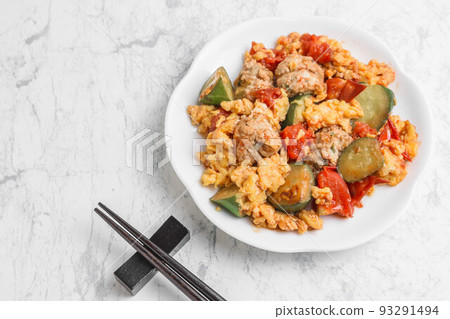 蠔油炒夏菜雞碎 蠔油炒夏菜雞碎 93291494