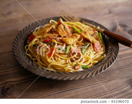 日式炸豆腐意大利面 93296070