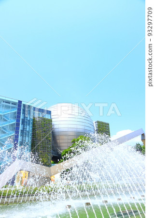 名古屋市科學館的風景和噴泉 名古屋市科學館的風景和噴泉 93297709