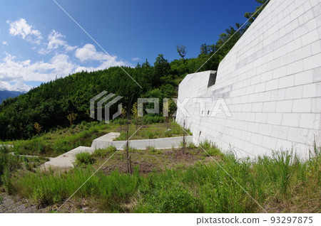 Shinshu Ikeda town erosion control facility Shibutami erosion control dam Uniquely shaped dam built on a small alluvial fan 93297875