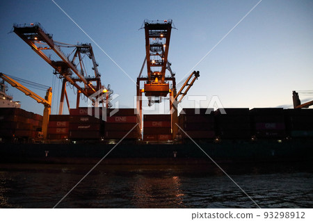 Dusk, Tobishima Wharf Dusk, Tobishima Wharf 93298912