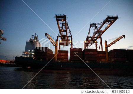 Dusk, Tobishima Wharf Dusk, Tobishima Wharf 93298913