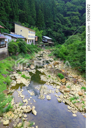 Shiriyaki Onsenkyo和Nagasasasougo川[群馬縣吾妻郡中之城入山] 93299072
