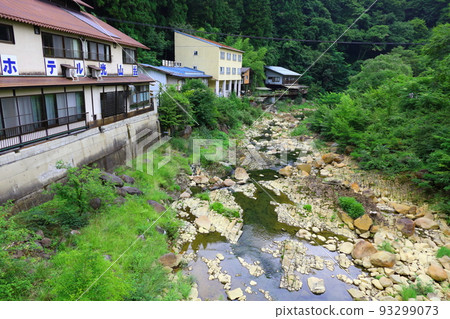 Shiriyaki Onsenkyo和Nagasasasougo川[群馬縣吾妻郡中之城入山] 93299073