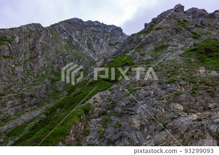 Mt. Goryu in the Ushiro Tateyama Mountain Range and Mt. Kashima Yarigatake Trekking Diary 10: Finish descending Mt. Mt. Goryu in the Ushiro Tateyama Mountain Range and Mt. Kashima Yarigatake Trekking Diary 10: Finish descending Mt. 93299093