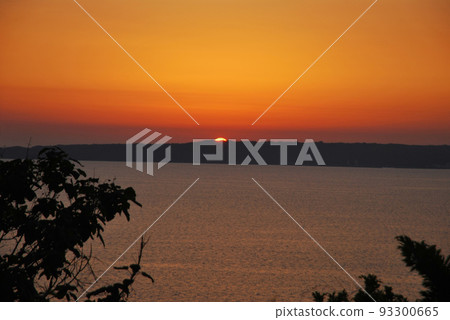 伊豆大島元町的日落 93300665