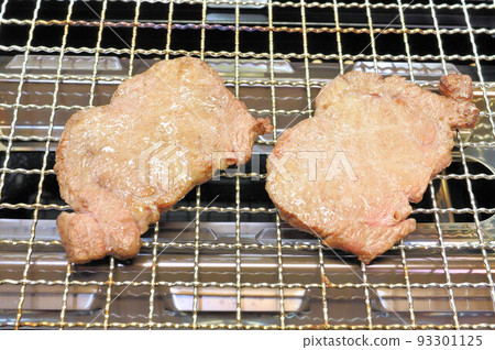 grilled beef tongue 93301125