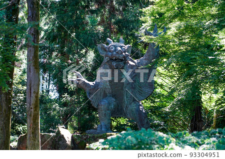 Shikoku Sacred Site No. 82 Fudasho "Nekoji Temple" Ushioni Statue 93304951