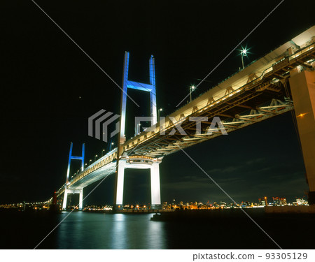 Yokohama Bay Bridge Night view Yokohama Bay Bridge Night view 93305129