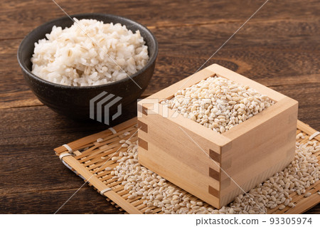 Mochi barley rice Mochi barley rice 93305974