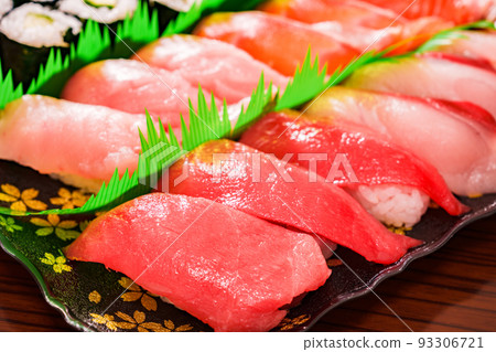 金槍魚 Otoro Toro [壽司 Oke 交付圖像] 93306721