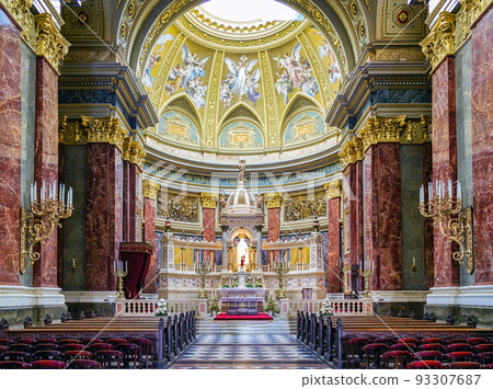 St. Stephen's Basilica in Budapest 93307687