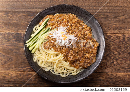 Jarger noodles Jarger noodles 93308169