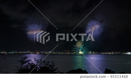鹿兒島金港灣夏夜煙火大會 鹿兒島市和金港灣 鹿兒島金港灣夏夜煙火大會 鹿兒島市和金港灣 93311488