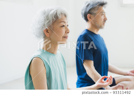 gray hair fitness gray hair fitness 93311492