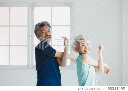 gray hair fitness 93311495