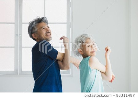 gray hair fitness 93311497