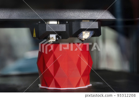 The additive manufacturing by double nozzle 3D printer machine. 93312208