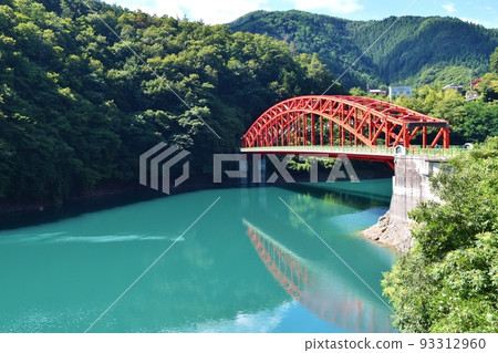 東京奧多摩湖峰谷橋 東京奧多摩湖峰谷橋 93312960
