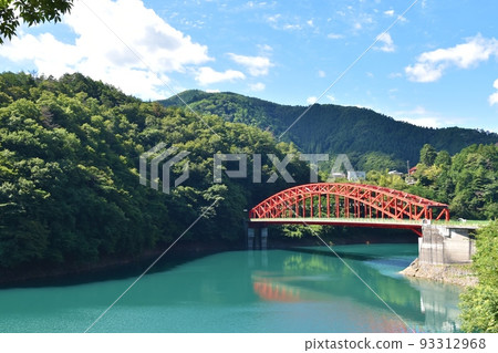東京奧多摩湖峰谷橋 東京奧多摩湖峰谷橋 93312968