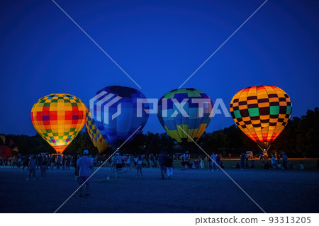 Night view of the Firelake Fireflight Balloon Festival event 93313205
