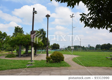 Tokyo Metropolitan Rokusen Park, Higashikurume City, Broadcasters and Lights Tokyo Metropolitan Rokusen Park, Higashikurume City, Broadcasters and Lights 93313990