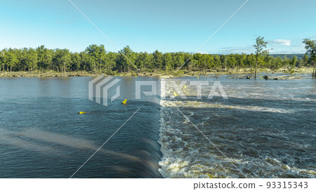 Flooding in the Weir on Nepean River in Penrith Flooding in the Weir on Nepean River in Penrith 93315343