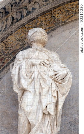 Saint, Lunette of San Petronio Basilica by Jacopo della Quercia in Bologna, Italy Saint, Lunette of San Petronio Basilica by Jacopo della Quercia in Bologna, Italy 93315380