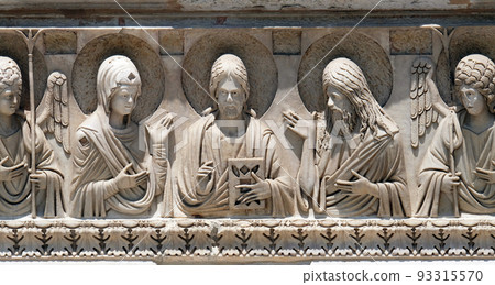 Virgin Mary, Jesus and St. John the Baptist, Baptistery decoration architrave arches, Cathedral in Pisa, Italy. Unesco World Heritage Site. 93315570