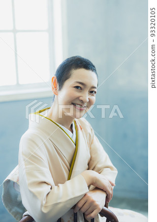 米色 Homongi 和服 米色 Homongi 和服 93320105