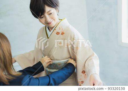 米色 Homongi 和服 米色 Homongi 和服 93320130