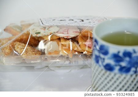 Okaki 包和帶茶的長茶杯 Okaki 包和帶茶的長茶杯 93324985