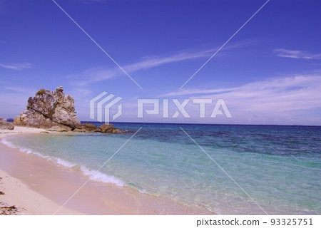 菲律賓東巴拉望海迪馬奎特島的民都洛海峽 93325751