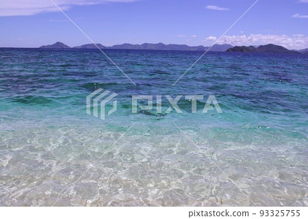 菲律賓東巴拉望海迪馬奎特島的民都洛海峽 93325755