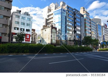 藍天青山街,東京 藍天青山街,東京 93330164