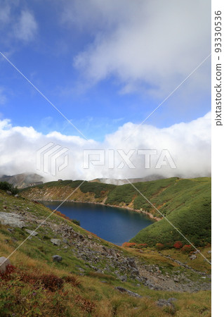 立山室堂的御藏池秋天 93330536