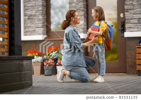 Parent and pupil going to school Parent and pupil going to school 93331135