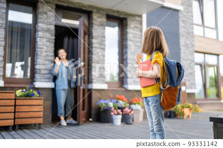 Parent and pupil going to school 93331142