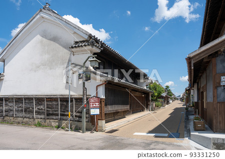 [Wakimachi] Townscape of Udatsu [Tokushima Prefecture] 93331250