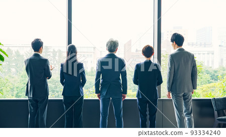 Business group looking out from the office 93334240