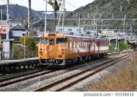 The story of the first generation Iyonada Discarded car forwarding 93336018