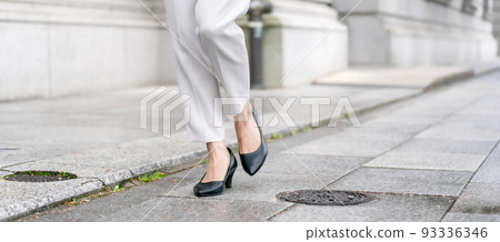 女鞋 93336346