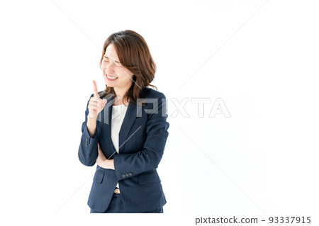 指向的女商人 93337915