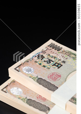 Banknote black background 93339655