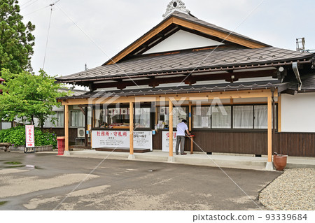 Hirosaki Hachimangu Shrine Hirosaki City, Aomori Prefecture 93339684