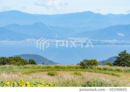 福島縣郡山市夏天從布引高原鳥瞰豬苗代湖和川部地區 福島縣郡山市夏天從布引高原鳥瞰豬苗代湖和川部地區 93340603