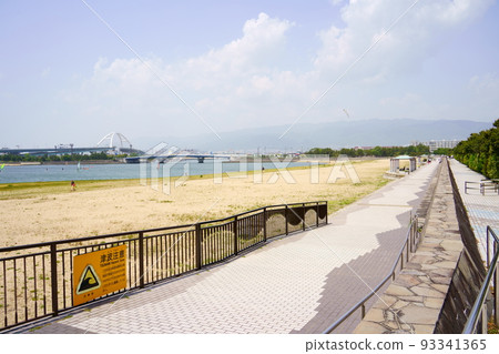 甲子園海濱公園（兵庫縣西宮市） 93341365