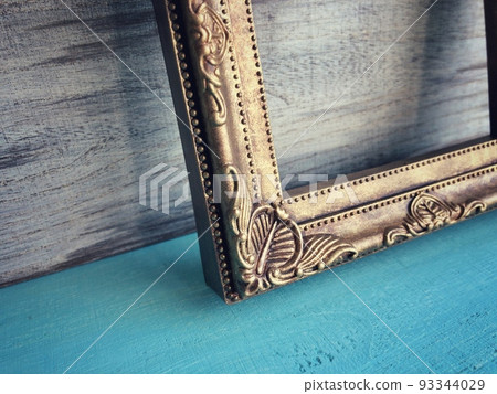 古董金色相框 93344029